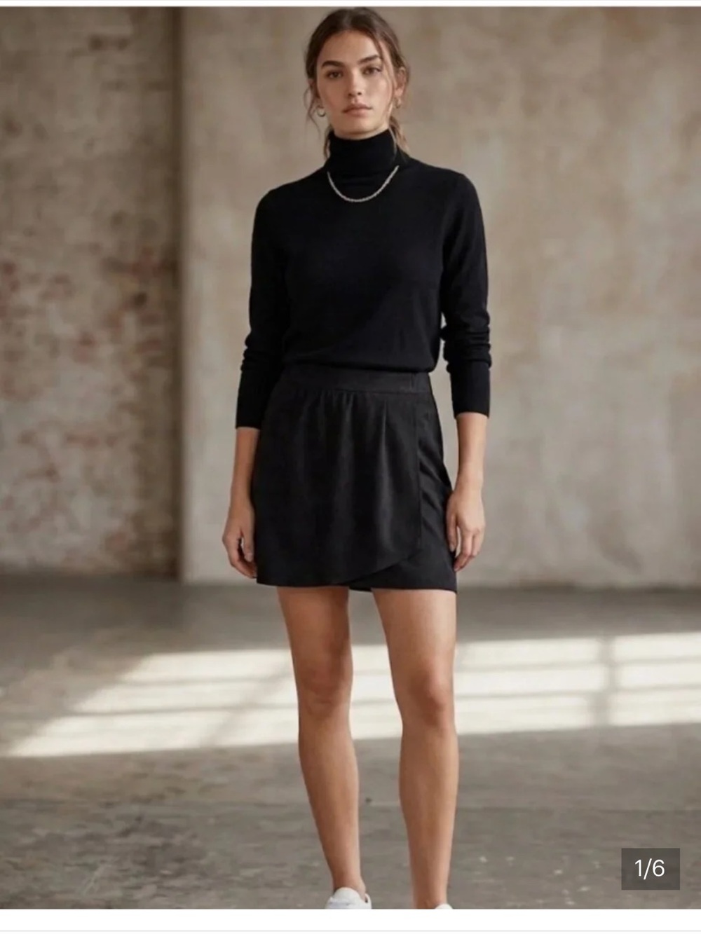 Aritzia Wilfred Free Nascher Suede Skirt